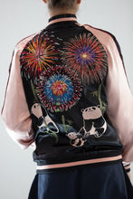 Cargar imagen en el visor de la galería, Sukajan Japanese Jacket Satin Reversible Fireworks Panda