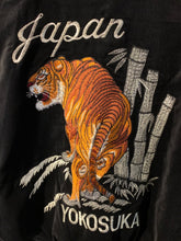 Load image into Gallery viewer, Sukajan Japanese Jacket Velvet Tiger and Bamboo