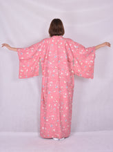 Cargar imagen en el visor de la galería, Kimono Vintage Woman Pink