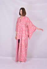 Cargar imagen en el visor de la galería, Kimono Vintage Woman Pink