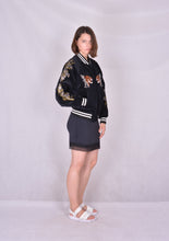 Load image into Gallery viewer, Sukajan Japanese Jacket Velvet Tiger and Bamboo