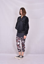 Load image into Gallery viewer, Sukajan Japanese Jacket Velvet Black on Black Tiger and Fuji