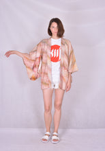 Cargar imagen en el visor de la galería, Haori Kimono Jacket Shibori Vintage Salmon Pink