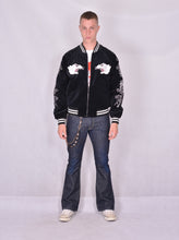 Load image into Gallery viewer, Sukajan Japanese Jacket Velvet White Tiger and Fuji